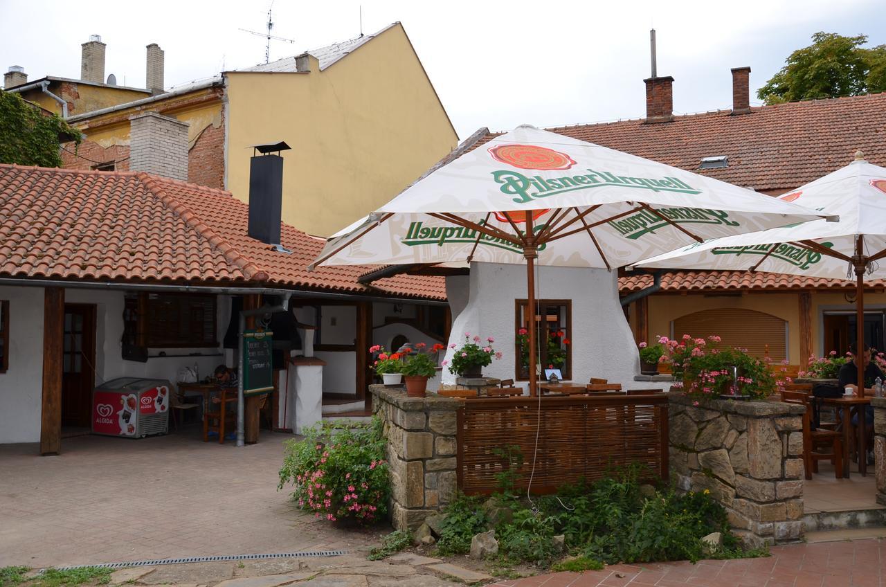 Penzion Pod Kastany Kvasice Dış mekan fotoğraf